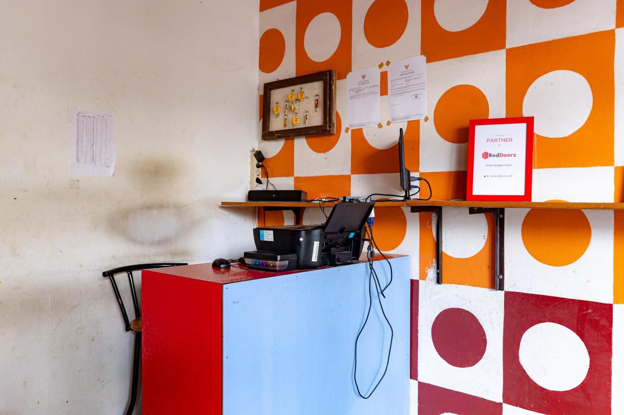 Reddoorz Near Rsud Dr Pringadi Medan 3 Hotel Kültér fotó