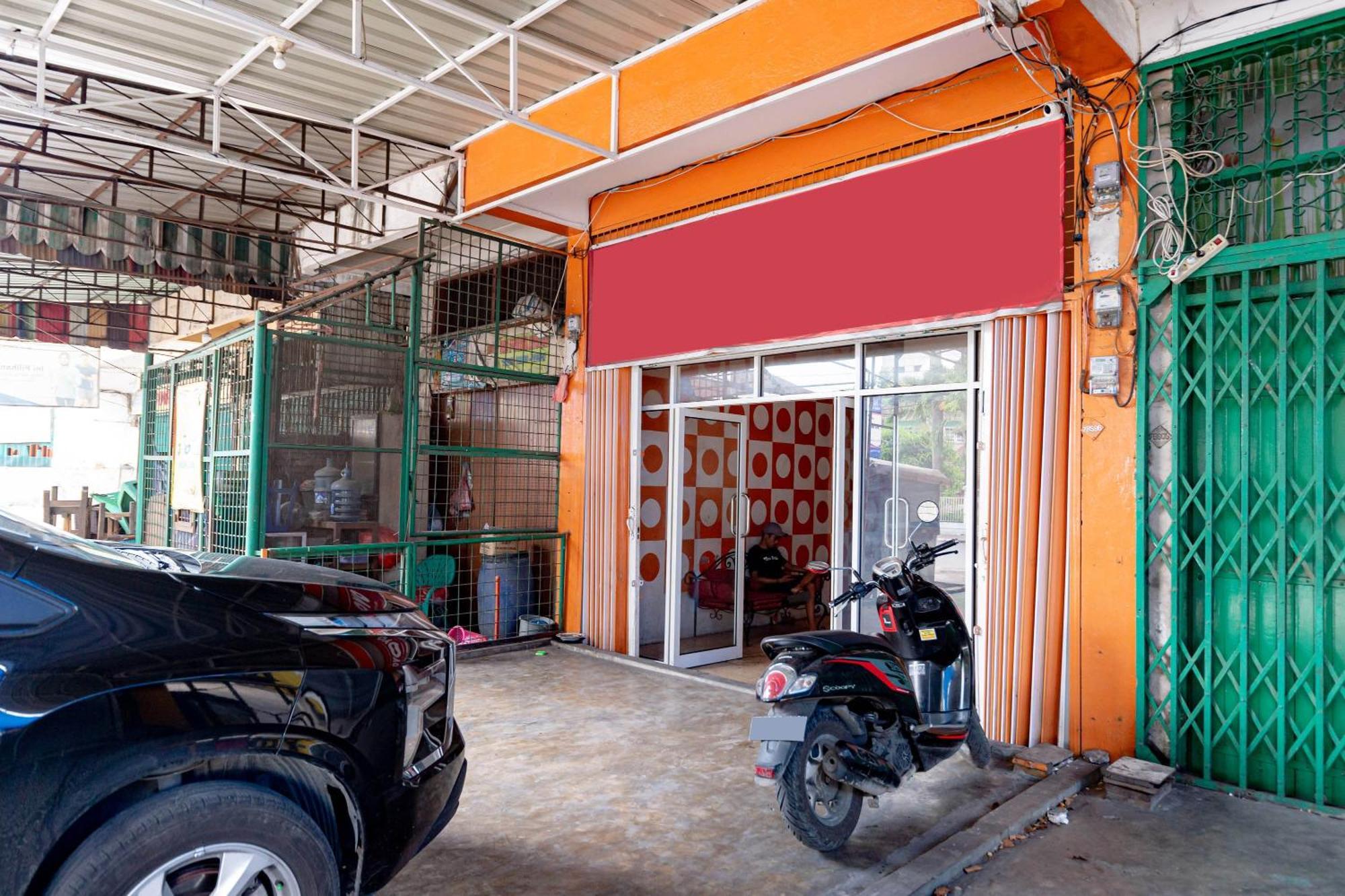 Reddoorz Near Rsud Dr Pringadi Medan 3 Hotel Kültér fotó